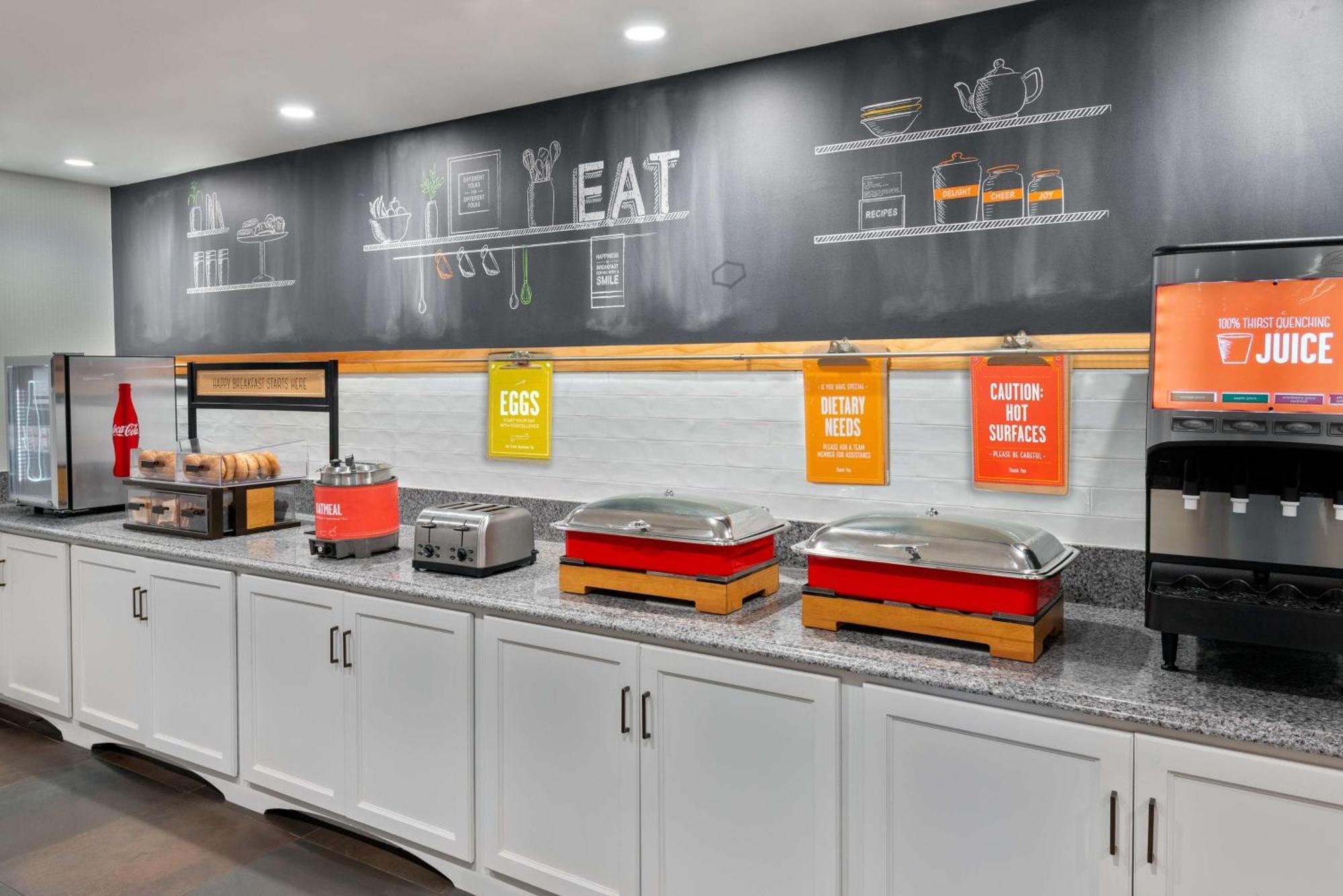 Hampton Inn Hartford Airport Windsor Locks Eksteriør bilde