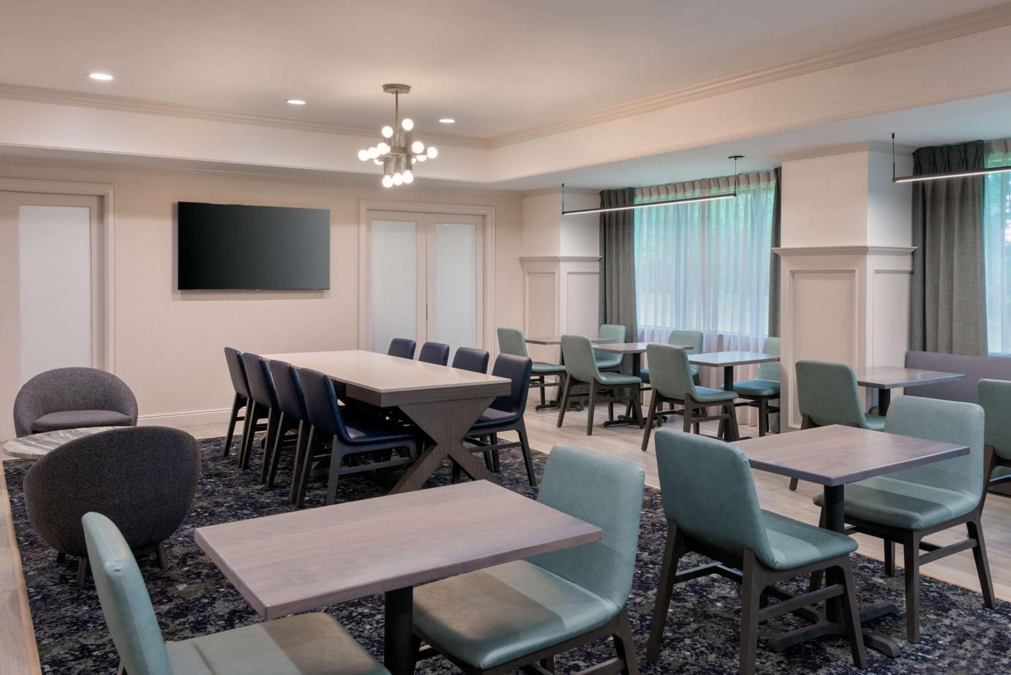 Hampton Inn Hartford Airport Windsor Locks Eksteriør bilde