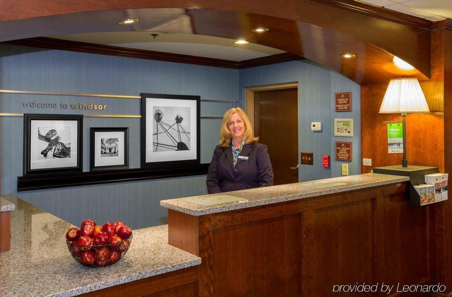Hampton Inn Hartford Airport Windsor Locks Eksteriør bilde